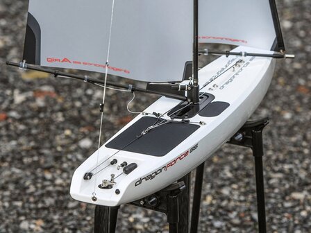 JW8815V7 Sailboat Dragon Force 65 V7 RTR